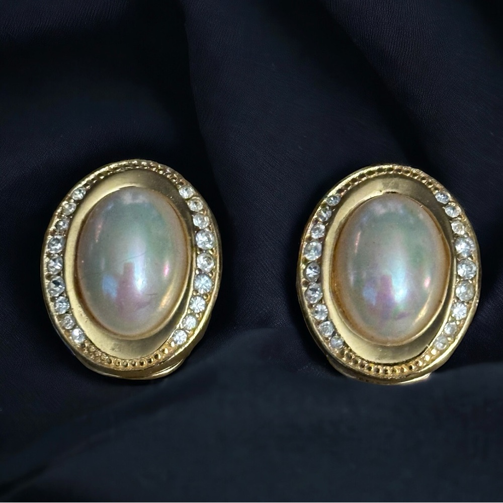 Vintage Christian Dior simulated pearl and rhinestone clip on earrings